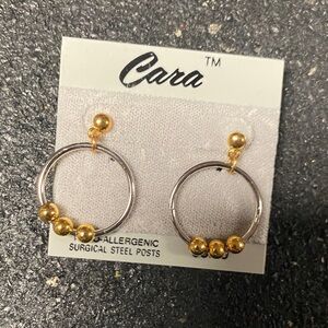 Cara 90s Gold and Silver Hoop Earrings
